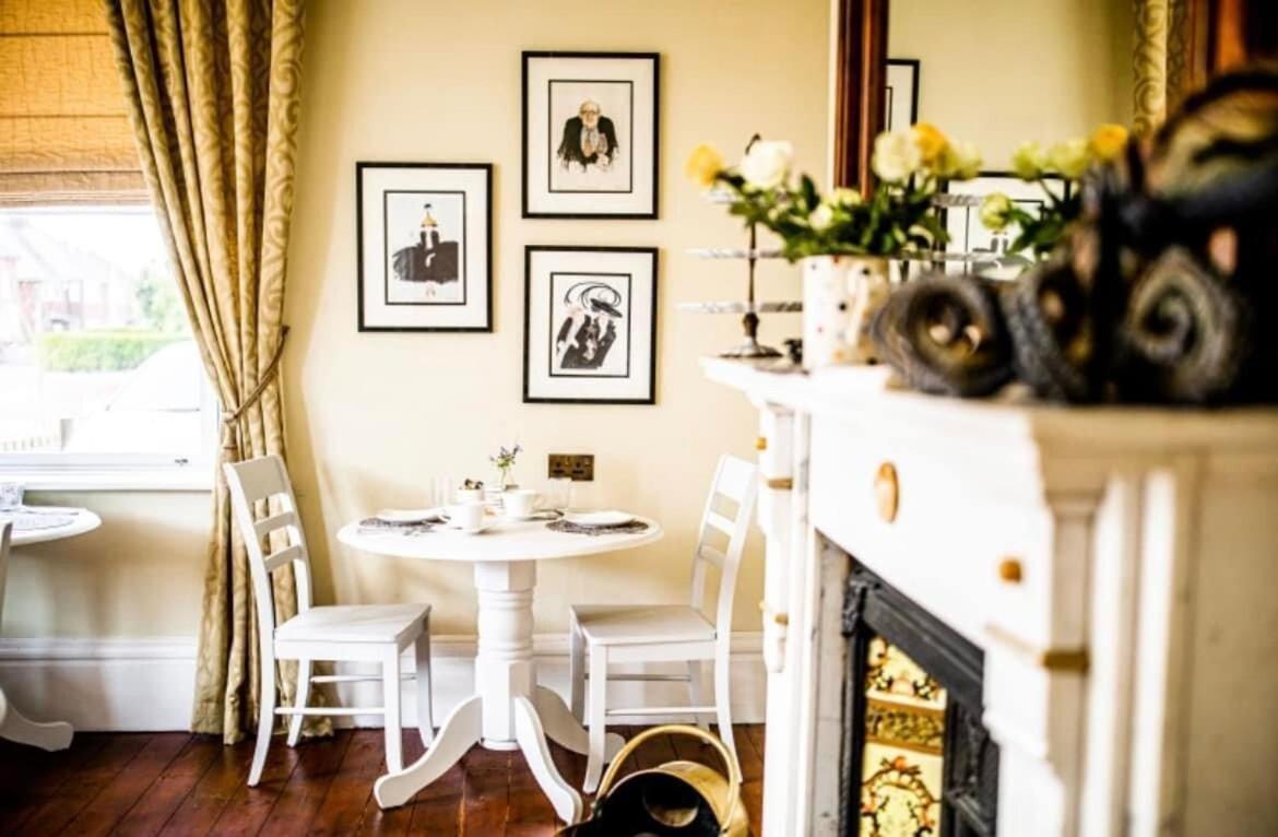 Bed and Breakfast Abbotsleigh Of Whitby Zewnętrze zdjęcie
